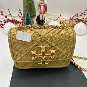 SOLD!!!!!!!!!!!   Women’s Tory Burch, small Eleanor shoulder bag